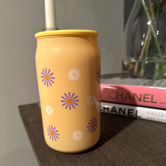 DW Home Viral Soda Pop Candle Set of 6 Spring 2024 - Picture 11 of 14